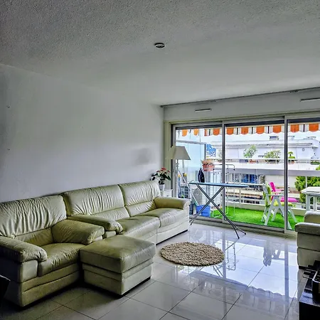 Daire 2 Pieces, Juan Les Pins, 400 M, Parking Antibes